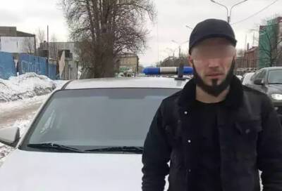 Сотрудники Росгвардии задержали таксиста, подозреваемого в похищении женщины в Петербурге - online47.ru - Санкт-Петербург