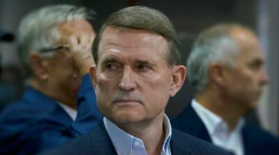 Виктор Медведчук - Медведчук вывозит свое имущество, его имение оцепила полиция – СМИ - ru.slovoidilo.ua - Украина - Крым