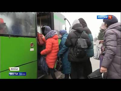 В Ростовскую область прибывают женщины, дети и старики из ДНР и ЛНР. Репортаж - dontr.ru - Россия - Московская обл. - Нижегородская обл. - Саратовская обл. - ДНР - Донецк - Воронежская обл. - Ростовская обл. - ЛНР - Курская обл. - Ульяновская - Луганск - Волгоградская обл. - Белгород