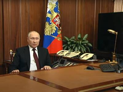 Владимир Путин - Денис Пушилин - Леонид Пасечник - Александр Корниенко - Владимир Путин подписал указы о признании независимости ЛНР и ДНР - rosbalt.ru - Россия - Украина - Грузия - ДНР - ЛНР - Апсны - респ. Южная Осетия