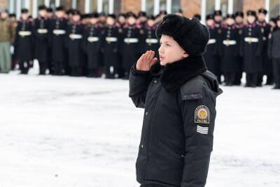 Густаво Зырянов - Новосибирские кадеты приняли участие в параде в честь Дня защитника Отечества - sib.fm - Новосибирск