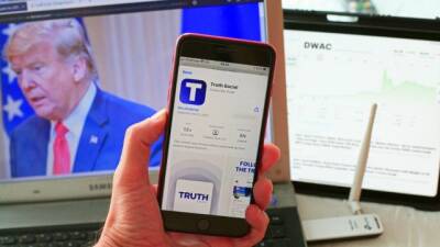 Дональд Трамп - Трамп - Соціальна мережа Трампа: Truth Social стала лідером із завантажень в App Store - hubs.ua - США - Украина
