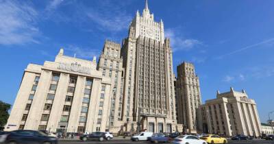 Россия с 22 февраля устанавливает дипотношения с ЛНР и ДНР - ren.tv - Россия - Луганская обл. - ДНР - ЛНР