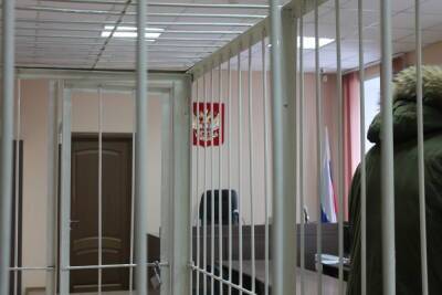 Теперь за пытки условно дают? — омичи возмущены мягким приговором двум пытавшим девушку мужчинам - omsk.mk.ru - Омск