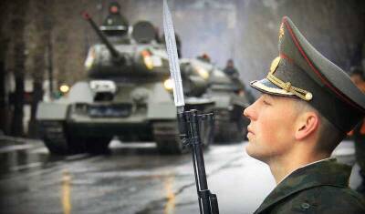 48% граждан считают 23 февраля праздником для тех, у кого есть опыт военной службы - newizv.ru