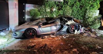 Bentley - Неуправляемый грузовик уничтожил в ДТП элитные авто стоимостью свыше 1,5 млн. долларов (видео) - focus.ua - Украина - Лос-Анджелес
