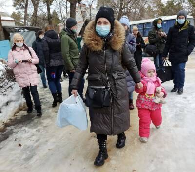 Владимир Путин - В воронежских подъездах неизвестные попросили быть бдительнее из-за обострения на Донбассе - znak.com - Россия - Украина - Воронеж - Воронежская обл.