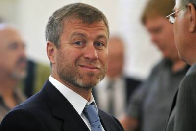 Владимир Путин - Борис Джонсон - Роман Абрамович - Лиз Трасс - The Sun: Абрамовичу запретят жить в Британии из-за ситуации на Украине - mk.ru - Россия - Украина - Англия