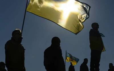 Украинцев призывают доверять только официальным источникам информации (СПИСОК) - lenta.ua - Украина - Белоруссия