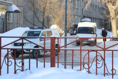В Архангельске второй раз за неделю эвакуировали школы - arh.mk.ru - Архангельск