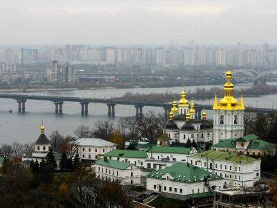 Виталий Кличко - На въездах в Киев возводят оборонительные сооружения - kasparov.ru - Киев