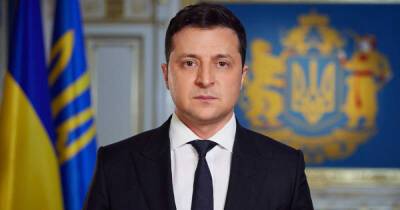 Владимир Зеленский - Зеленский: Украина осталась в одиночестве в защите государства - ren.tv - Украина - Донбасс
