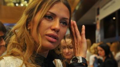 Анастасия Волочкова - Виктория Боня - Выпадают «пачками»: Боня пожаловалась на болезнь, как у Волочковой - 5-tv.ru