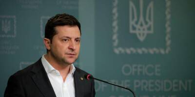 Владимир Зеленский - Владимир Путин - Зеленский констатировал, что Украина осталась одна - ruposters.ru - Россия - Украина - ДНР - ЛНР