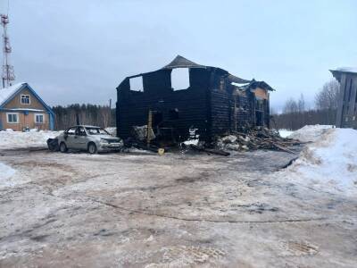 В Сыктывдинском районе сгорел дом многодетной семьи, погорельцам нужна помощь - komiinform.ru - район Сыктывдинский
