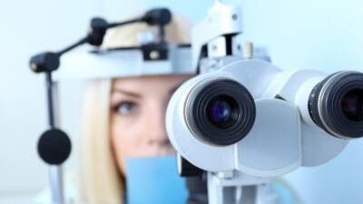 Офтальмолог назвал категории людей с повышенным риском проблем со зрением - 5-tv.ru
