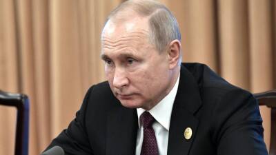 Владимир Путин - Сергей Лавров - ЄС вирішив заморозити активи Путіна і Лаврова - hubs.ua - Украина - Росія - Євросоюз
