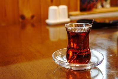 Употребление черного чая повышает риск развития рака груди - volg.mk.ru