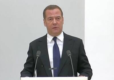 Дмитрий Медведев - Дмитрий Медведев выступил за возврат смертной казни - ya62.ru - Россия