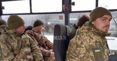 Владимир Зеленский - Антон Геращенко - Пленных украинских пограничников с острова Змеиный привезли в Севастополь, — Черноморский флот РФ - focus.ua - Москва - Россия - Украина - Севастополь