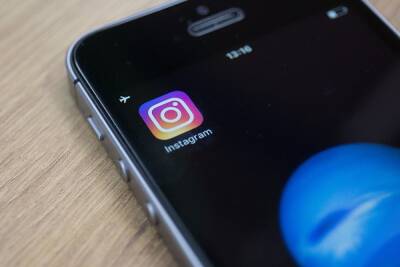 Instagram начал помечать аккаунты российских государственных СМИ - znak.com - Москва - Россия - Украина - Крым