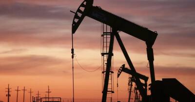 Дмитрий Кулеба - Украина настаивает на полном эмбарго на нефть и газ из России - dsnews.ua - Россия - Украина
