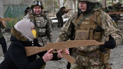 Должен ли Запад помогать украинским партизанам, если до этого дойдет? - fokus-vnimaniya.com - США - Украина - Англия - Лондон