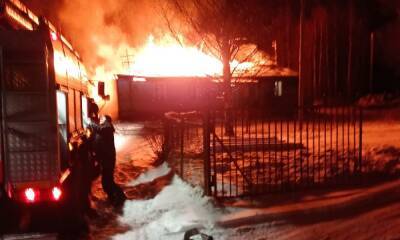 Склады загорелись в Петрозаводске: возникла угроза взрыва - gubdaily.ru - Петрозаводск