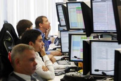 Тимур Алиев - У брокерских компаний резко возросло количество клиентов - smartmoney.one - Reuters