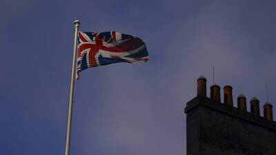 Владимир Оленченко - Лиз Трасс - Аналитик Оленченко отреагировал на возможную изоляцию компаний от рынка капитала Британии - russian.rt.com - Россия - Украина - Англия - Лондон