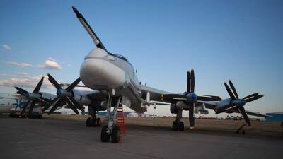 Два ракетоносца Ту-95 планово пролетели над северными морями - iz.ru - Норвегия - Россия - Англия - Израиль - Вологда