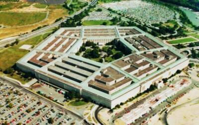 В Пентагон загадочным образом проникла курица - korrespondent.net - США - Украина