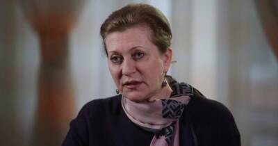 Анна Попова - Попова: надеемся, что переболевшие "омикроном" защищены от "дельты" - ren.tv - Россия
