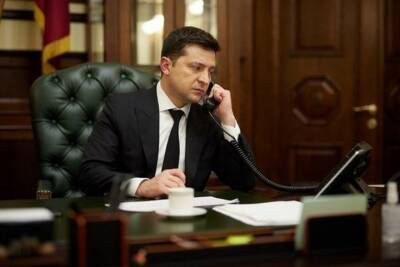 Владимир Зеленский - Владимир Путин - Эммануэль Макрон - Дмитрий Кулеба - Зеленский и Макрон провели второй телефонный разговор за неделю - mk.ru - Москва - Россия - Украина - Киев - Франция