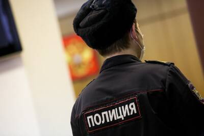 Суд оправдал тюменских полицейских, организовавших наркопритон для «эксперимента» - znak.com - Тюмень