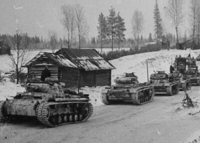 Поход Гитлера на Москву в 1942 году: почему фюрер отказался от второго штурма - Русская семерка - russian7.ru - Москва - Украина - Англия - Санкт-Петербург
