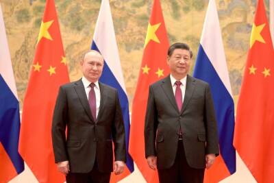 Владимир Путин - Дмитрий Песков - Си Цзиньпин - Путин и Си Цзиньпин обсуждают ситуацию с гарантиями безопасности для РФ - mk.ru - Россия - Китай - Пекин