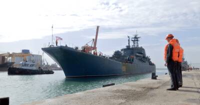 Все шесть больших десантных кораблей РФ прибыли на базу флота в Сирию (фото) - focus.ua - Россия - Сирия - Украина - Тартус