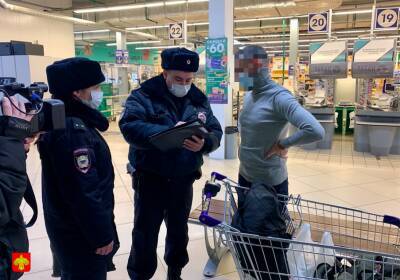 В сыктывкарском ТРЦ "Макси" выявлены нарушители маточного режима - komiinform.ru - Россия - респ. Коми - Сыктывкар