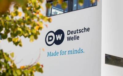 Дмитрий Песков - Deutsche Welle запретят в России в ответ на блокировку RT DE, — МИД РФ - pravda-tv.ru - Россия - Германия - Berlin