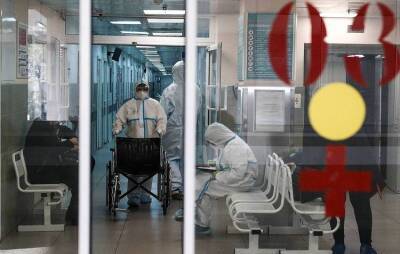 В России из-за коронавируса умерли более 700 человек за сутки впервые с 15 января - trend.az - Россия