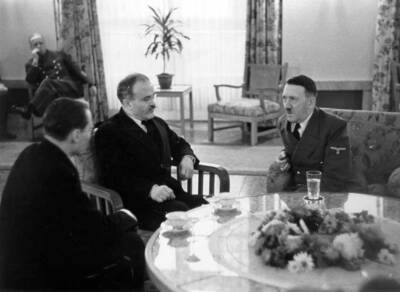Бенито Муссолини - Как Гитлер хотел использовать СССР в 1940 году - Русская семерка - russian7.ru - Москва - США - Токио - Англия - Италия - Лондон - Германия - Япония - Румыния - Венгрия - Польша - Берлин - Индия - Финляндия - Болгария - Дания - Рим - Мадрид - Югославия