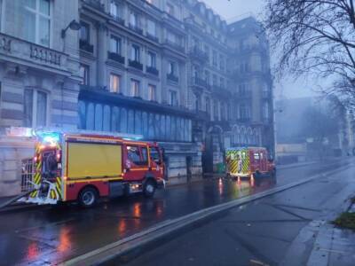 В Париже рядом с музеем Орсе вспыхнул пожар - unn.com.ua - Украина - Киев - Париж - Одесса