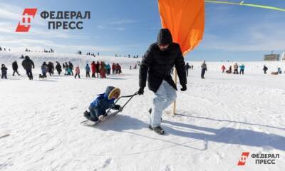 Евгений Поторочин - Жители поселка под Барнаулом перекрыли улицу из-за любителей покататься на горке - fedpress.ru - Тюмень - Барнаул - Алтайский край