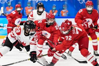 ОИ-2022. Российские хоккеистки разгромно уступили Канаде на турнире в Пекине - sport.ru - Россия - Китай - Швейцария - Швеция - Финляндия - Канада - Чехия - Дания - Пекин - Другие