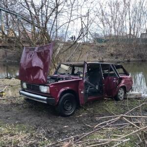 Во Львовской области авто слетело с моста в реку. Фото - reporter-ua.com - Украина - Львовская обл. - Червоноград