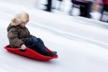Мальчик и девочка погибли, катаясь со снежной горки - vologda-poisk.ru - Красноярск - Чукотка