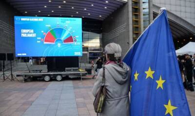 Марин Ле-Пен - ЕС уже не тот: почему Франция мечтает о "старой Европе" - lv.baltnews.com - Англия - Бельгия - Италия - Германия - Франция - Испания - Дания - Голландия - Португалия - Греция - Латвия - Люксембург - Ирландия