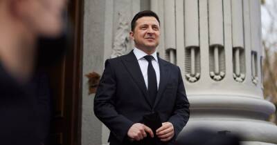 Владимир Зеленский - Скандал с павильоном фестиваля "Кураж" в Киеве: Зеленский вмешался в ситуацию - focus.ua - Россия - Украина - Киев - Киев