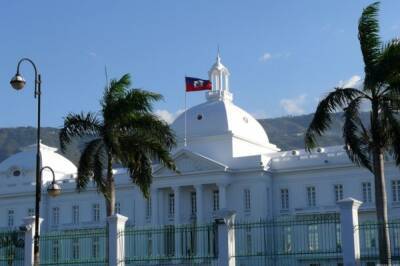 Ариэль Анри - Премьер-министр Гаити отказался уходить в отставку - aif.ru - Гаити